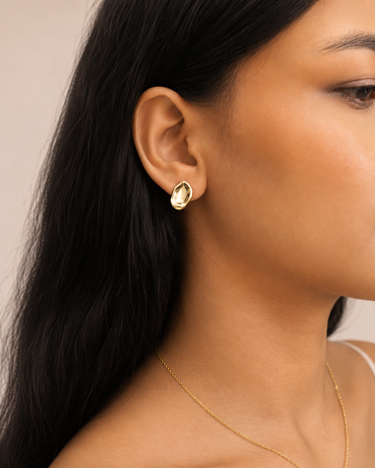The Fluid Geometric Studs